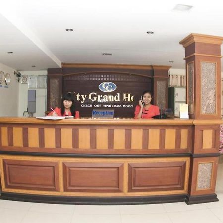City Grand Hotel Mandalay Exterior foto